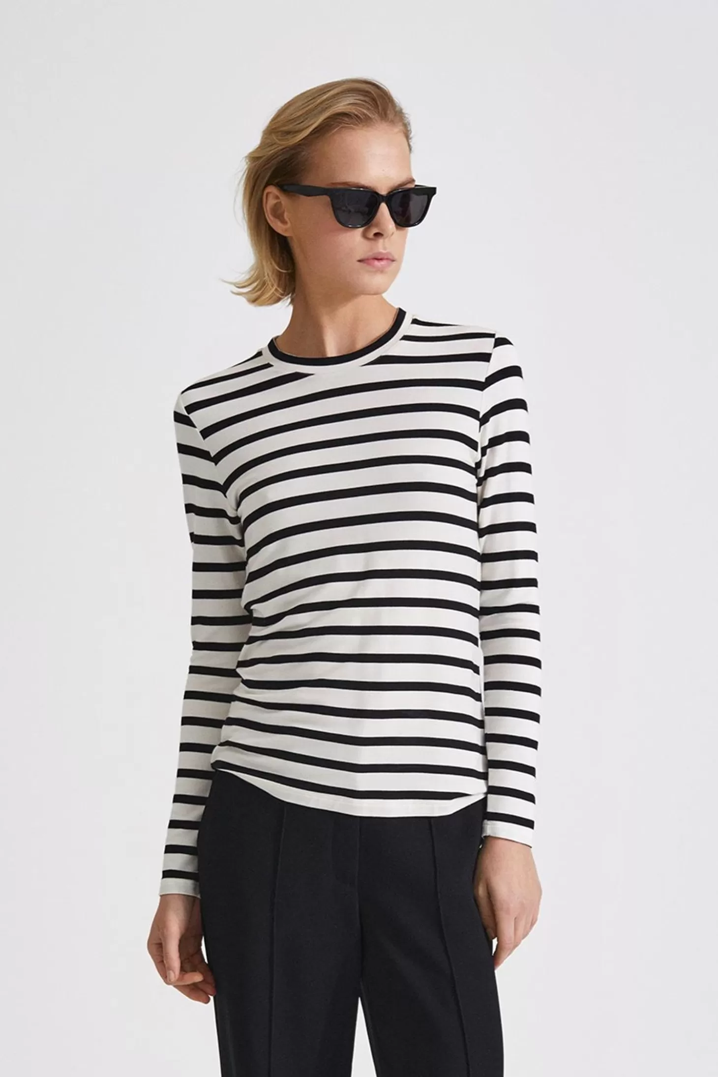 Stylein Basics-Canvey Top - White With Stripes