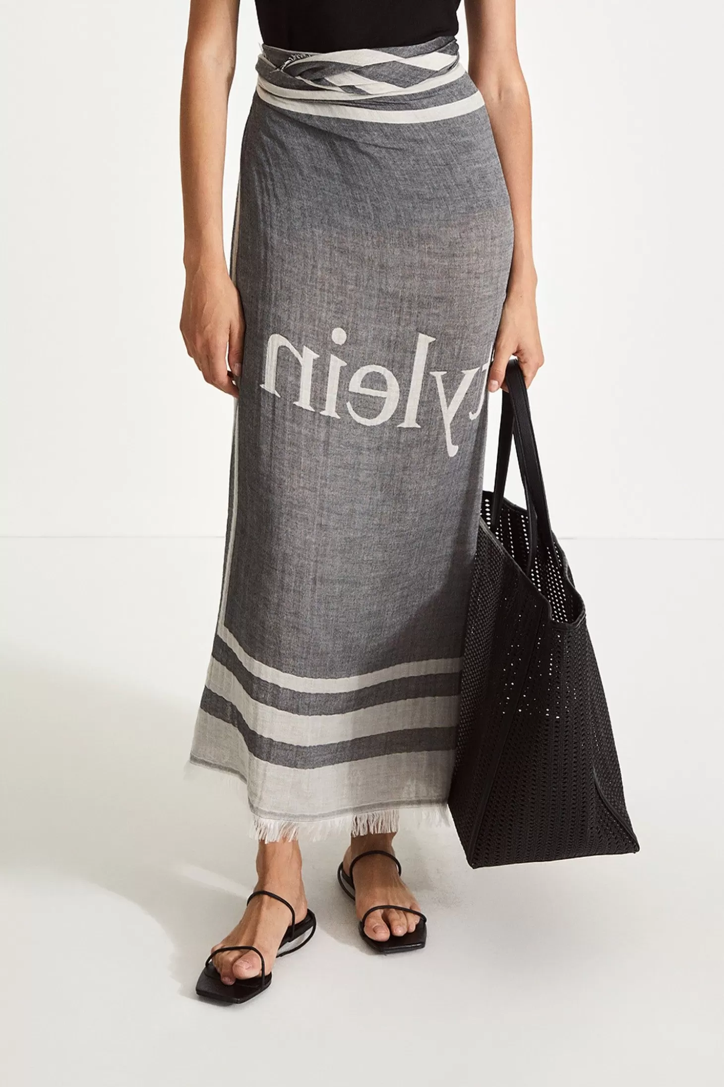 Stylein Accessories-York Sarong - Black & Cream